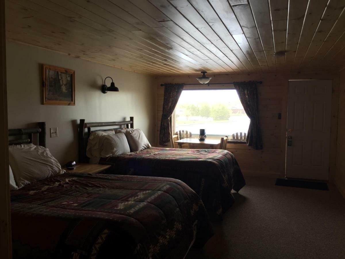 Pine Knoll Hotel Lakeside Lodge & Cabin Old Forge Luaran gambar
