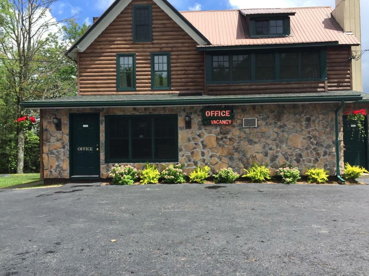 Pine Knoll Hotel Lakeside Lodge & Cabin Old Forge Luaran gambar